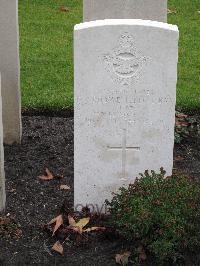 Berlin 1939-1945 War Cemetery - Dodwell, Terence Edgar